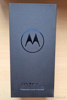 Motorola Razr 40 Ultra - 11