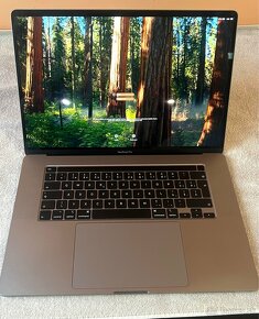 MacBook Pro 16” , Intel Core i7 - 11