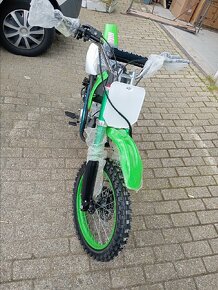 Nový pitbike 125 cc - 11