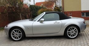 • MAZDA MX-5 1.8i, 93 kW, benzín, 5-st. manuál, r.v. 2006 • - 11