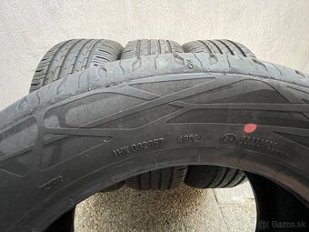 Continental 215/55R17 - letne - 11