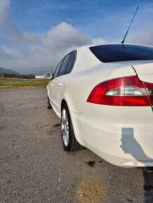 ŠKODA SUPERB 2 2.0TDI CR 125KW DSG 2010 - 11