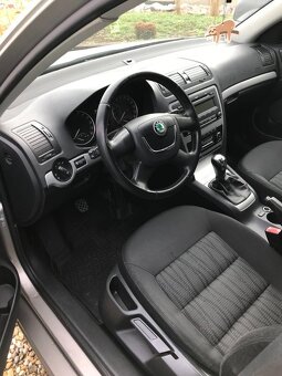 Octavia Combi 2 TDi 2009 - 11