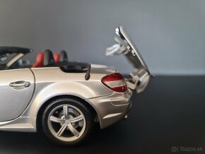 REZERVOVANE 1:18 Mercedes - Benz SLK 55 AMG - 11