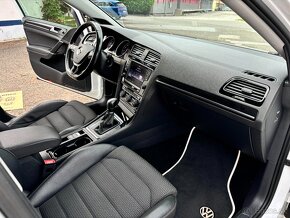 Volkswagen Golf Variant 2.0 TDI DSG BMT Highline 110 kW - 11