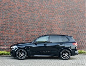 BMW X5 40i xDrive 250KW, M SPORT INDIVIDUAL TOP - 11