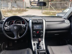 Suzuki Grand Vitara 1.9 DDiS 4X4 - 11