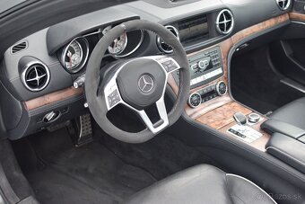 Mercedes-Benz SL 500 CABRIO - 11