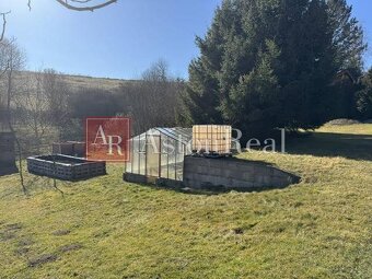 Na predaj murovaná záhradka CHATKA v obci Veličná, 361 m2 - 11