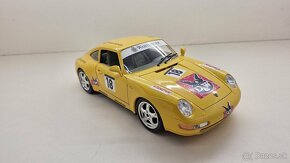 1:18 PORSCHE 911 993 MT - 11