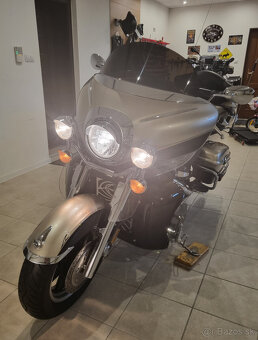 YAMAHA ROYAL STAR VENTURE - 11