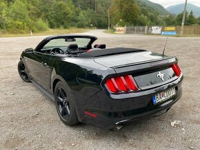 Ford Mustang Cabrio 3.7 V6 224kw - 11