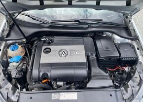 Volkswagen Golf R 2.0 TSI DSG 199KW benzín automat 199 kw - 11