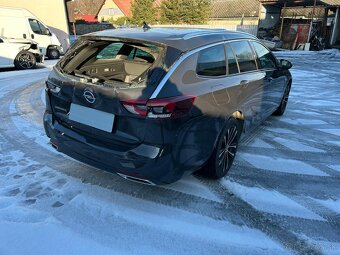 Opel Insignia - 11