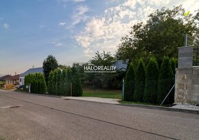 HALO reality - Predaj, pozemok pre rodinný dom   931 m2 Nové - 11