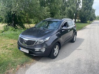 Kia Sportage 2.0 L 135 kw automat diesel - 11