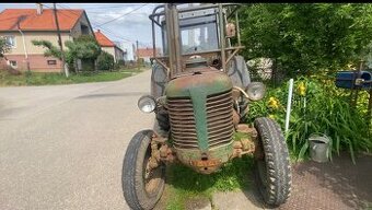 na predaj pluh troják trojhlavý traktor Zetor náradie - 11