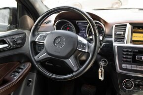 Mercedes-Benz ML 350 BLUETEC 4MATIC - 11