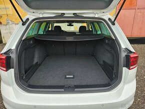 VW PASSAT VARIANT 2.0 TDI 110kw M6 2021 - 11