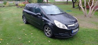 Opel Corsa D 1.2 benzín - 11