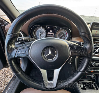 Mercedes-Benz GLA 220 d 4MATIC A/T - 11