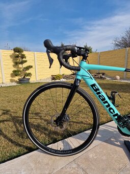 Bianchi E-impulso road ultegra 11sp size M - 11