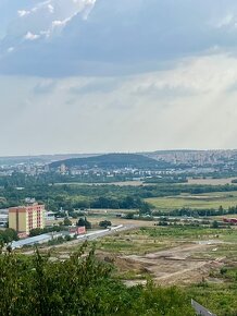 Pozemok Zobor, Dolnohorská 2700m2, rozprcelovanie, všetky IS - 11