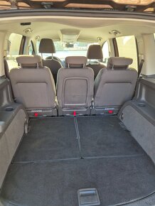 Volswagen Touran 2.0 tdi HIGHLINE - 7 Miest - 11