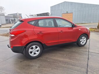 HYUNDAI IX35 1,7CRDI ROK 2012 - 11