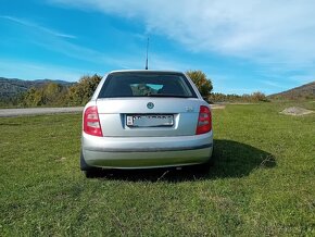 Škoda Fabia 1,2 bezin 47kW, jediný majiteľ,top stav,96 000km - 11