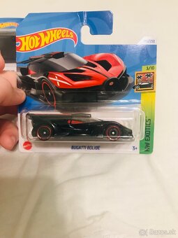 Hot Wheels/ Matchbox - 11