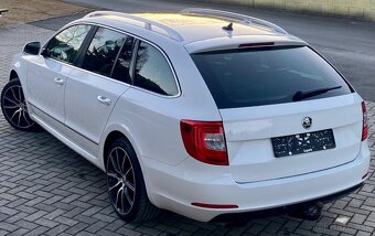 ŠKODA SUPERB 2 2.0TDI 103KW XENON PANORAMA 2015 - 11