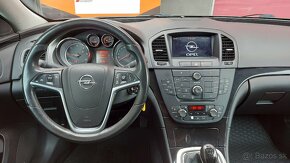 Opel Insignia 2.0 CDTI 118kW Cosmo - 11