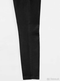 H&M Čierne dámske cigaretové nohavice s pukmi 34 (XS) - 11