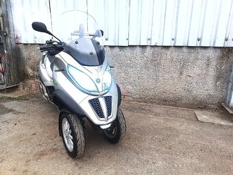 PIAGGIO MP3 500i - 11