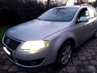 Predám VW passat b6 2.0 TDI rok 2008 103 kw - 11