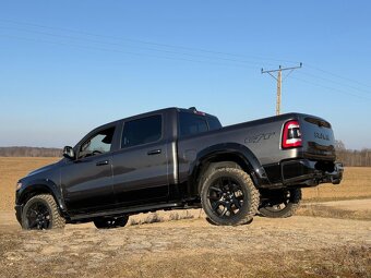 DODGE RAM 1500 5,7 HEMI 2022 GT 46 000 km - 11