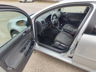 VW Golf 5 1.9 TDI - 11