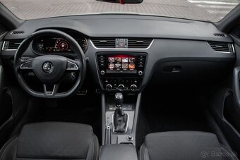 Škoda Octavia Combi 2.0 TSI 245k RS DSG - 11