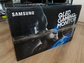 Samsung C24FG73FQU - 11