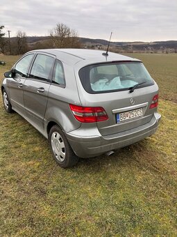 Mercedes Benz B 180 CDI - 11