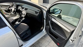 Škoda Octavia Combi 2.0 TDI Ambition DSG - 11