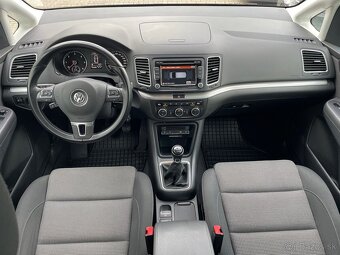 Predám VW SHARAN 2.0 TDi 4x4 7 miest Webasto ťažné - 11