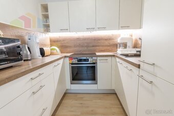 Na predaj krásny 3-izb. s balkónom, 71 m², Bajkalská ulica,  - 11