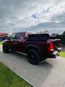 Predám Dodge RAM BIGHORN 5.7 HEMI 4x4 - 11