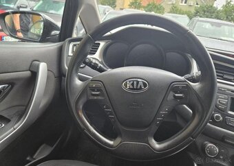 Kia Cee´d 1.6-99kw-KLIMA-SENZORY1 - 11