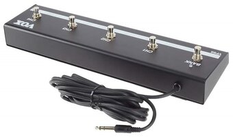 Gitarové, lampové kombo Vox VT20+ 30W + footswitch VOX VFS5. - 11