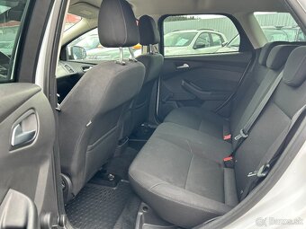 Ford Focus kombi 1.5 TDCI - 11