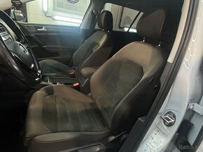 Volkswagen Golf Variant 2.0 TDI Edition DSG - 11