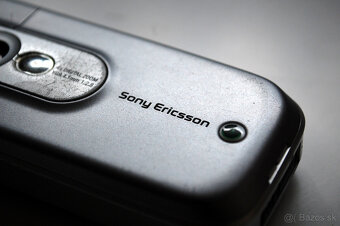 Sony Ericsson K300i s krabicou - 11